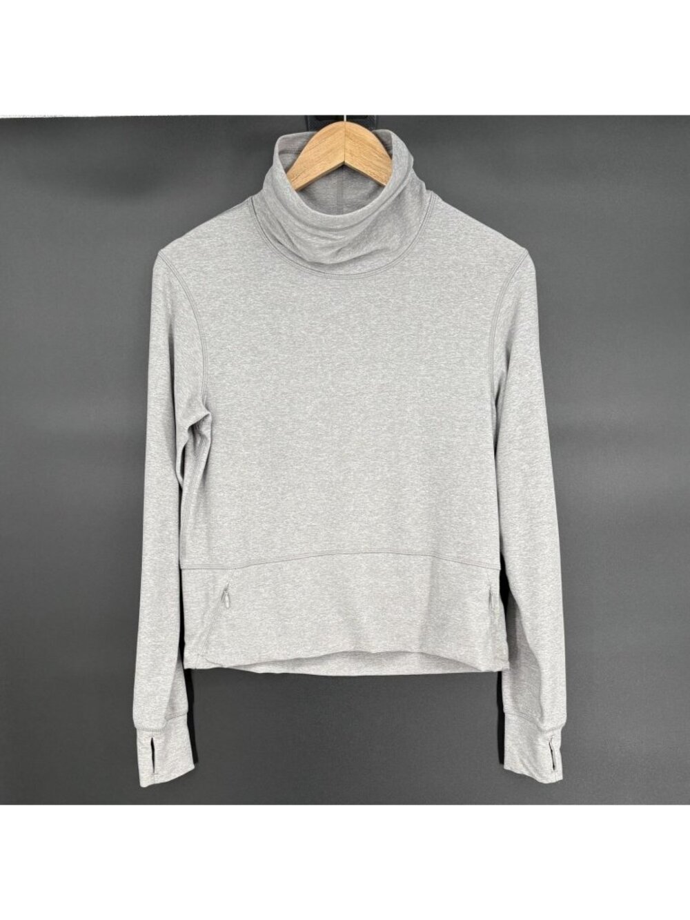 Lululemon Women's Ready to Rulu Pullover Size 2 Gray Athleisure Activewear